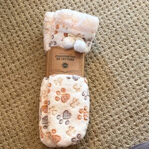Adorable Paw Print Reading Socks